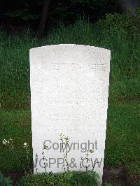 Etaples Military Cemetery - Mrai Kasi, 